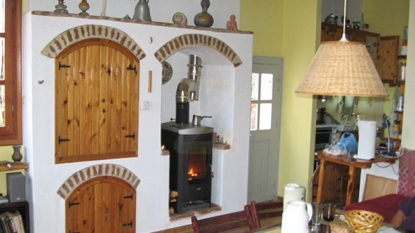 Πωλείται σπίτι στην Βίγλα Ερεσού Λέσβου.