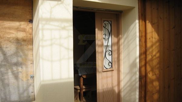 Πωλείται μονοκατοικία στον Μεσότοπο Λέσβου.