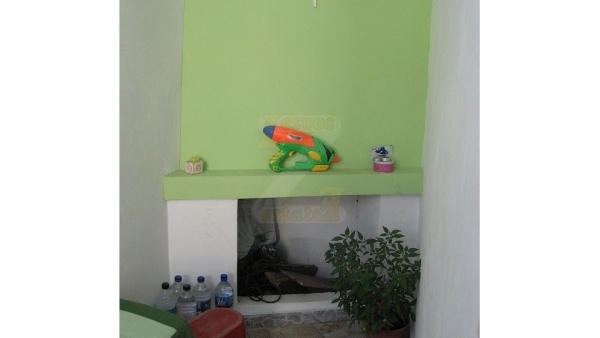 Πωλείται μονοκατοικία στον Μεσότοπο Λέσβου.