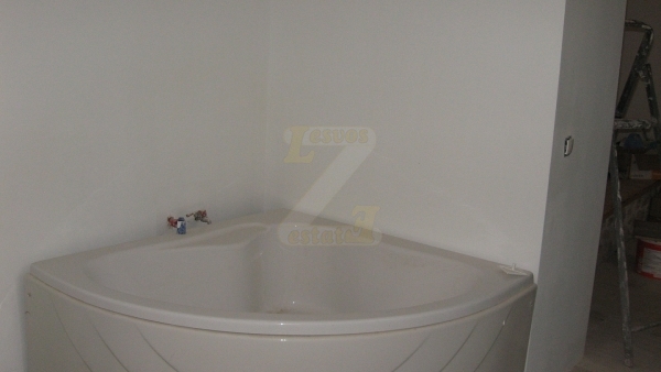 Πωλείται καινούρια πέτρινη μονοκατοικία στον Μεσότοπο Λέσβου.