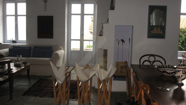 Πωλείται μονοκατοικία στην Μήθυμνα (Μόλυβο) Λέσβου.