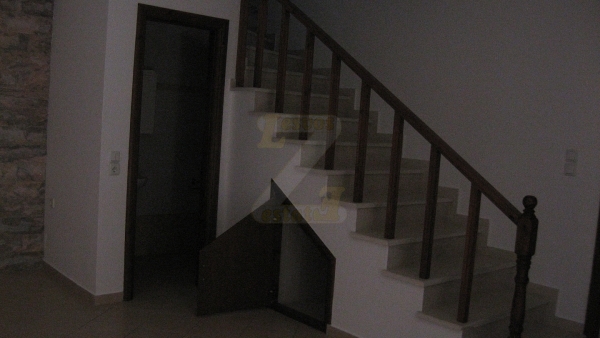 Πωλείται μονοκατοικία στην Μήθυμνα (Μόλυβο) Λέσβου.