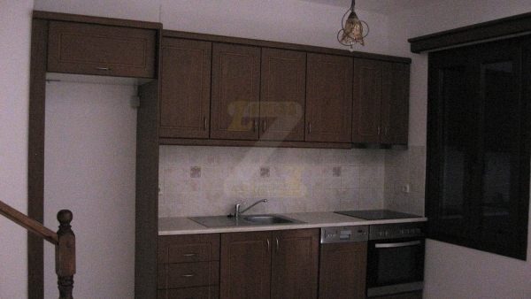 Πωλείται μονοκατοικία στην Μήθυμνα (Μόλυβο) Λέσβου.