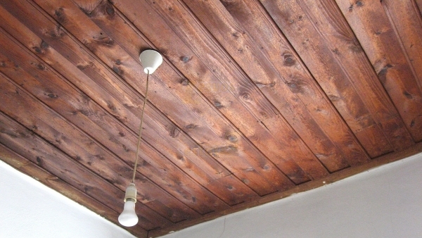 Πωλείται μονοκατοικία στο Πλωμάρι Λέσβου.