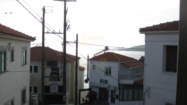 Πωλείται πέτρινη οικία στο Σίγρι Λέσβου.