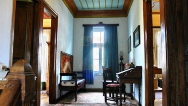 Πωλείται πύργος στην περιοχή Ακλειδιού Λέσβου.