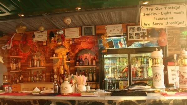 Πωλείται ξενοδοχείο στην Άναξο Λέσβου.