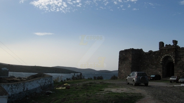 Πωλείται διαμέρισμα στο Σίγρι Λέσβου.