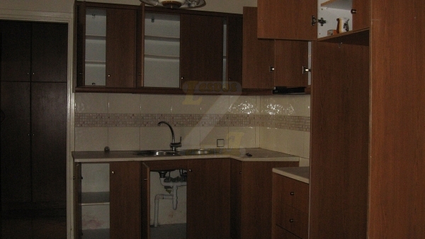 Πωλείται μονοκατοικία στην Άργεννο Λέσβου.