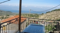 Πωλείται σπίτι με πανοραμική θέα σε βουνό και θάλασσα, στα Βασιλικά Λέσβου.