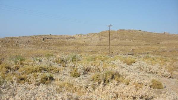 Πωλείται έκταση, με θέα στο Τσαμούρ Λιμάνι στο Σκαλοχώρι Λέσβου.